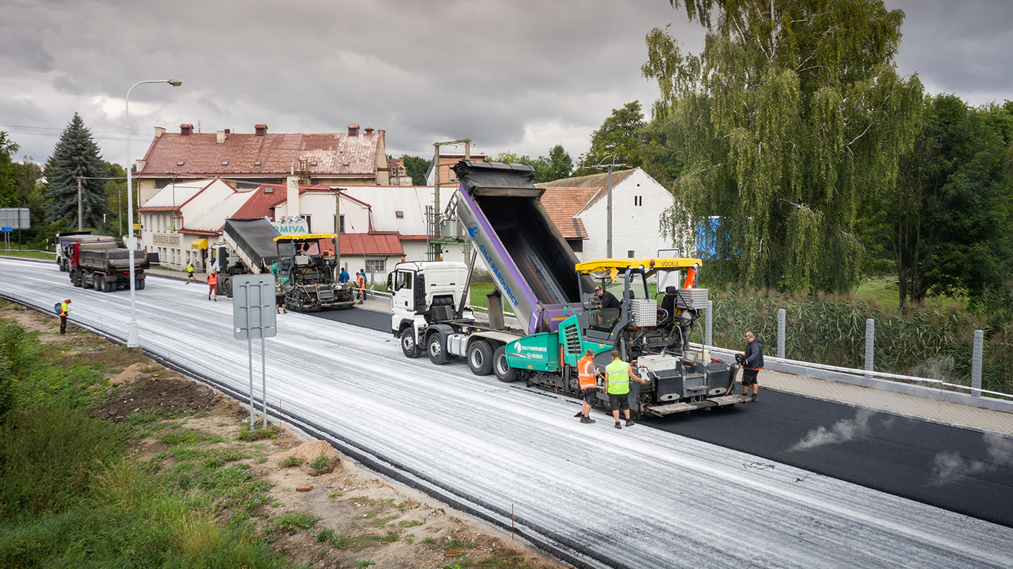 Lázně Bohdaneč, Zhotovitelem stavby byla společnost CH&T Pardubice. Lázně Bohdaneč, Zhotovitelem stavby byla společnost CH&T Pardubice.