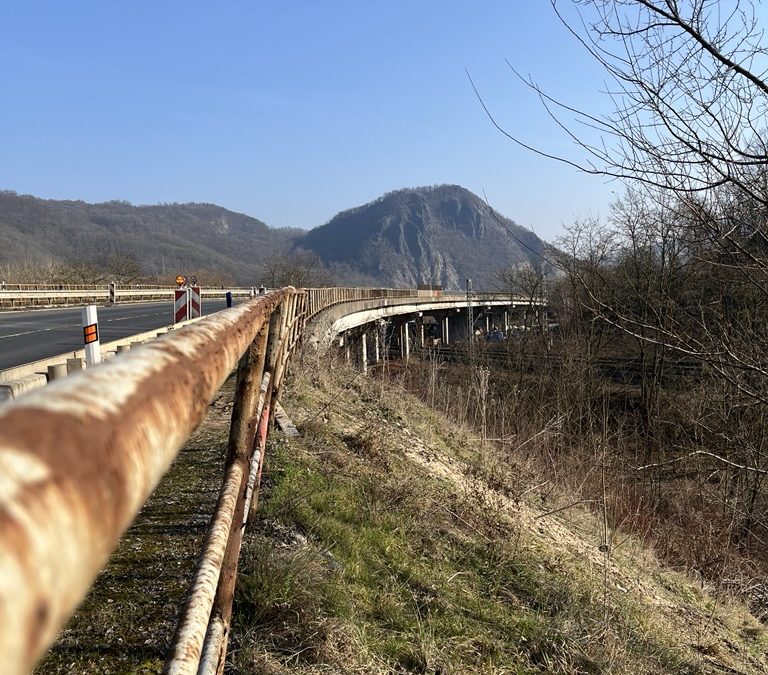Estakáda Ústí n. L. – Mojžíř: Demolice a&nbsp;příprava nové mostní konstrukce